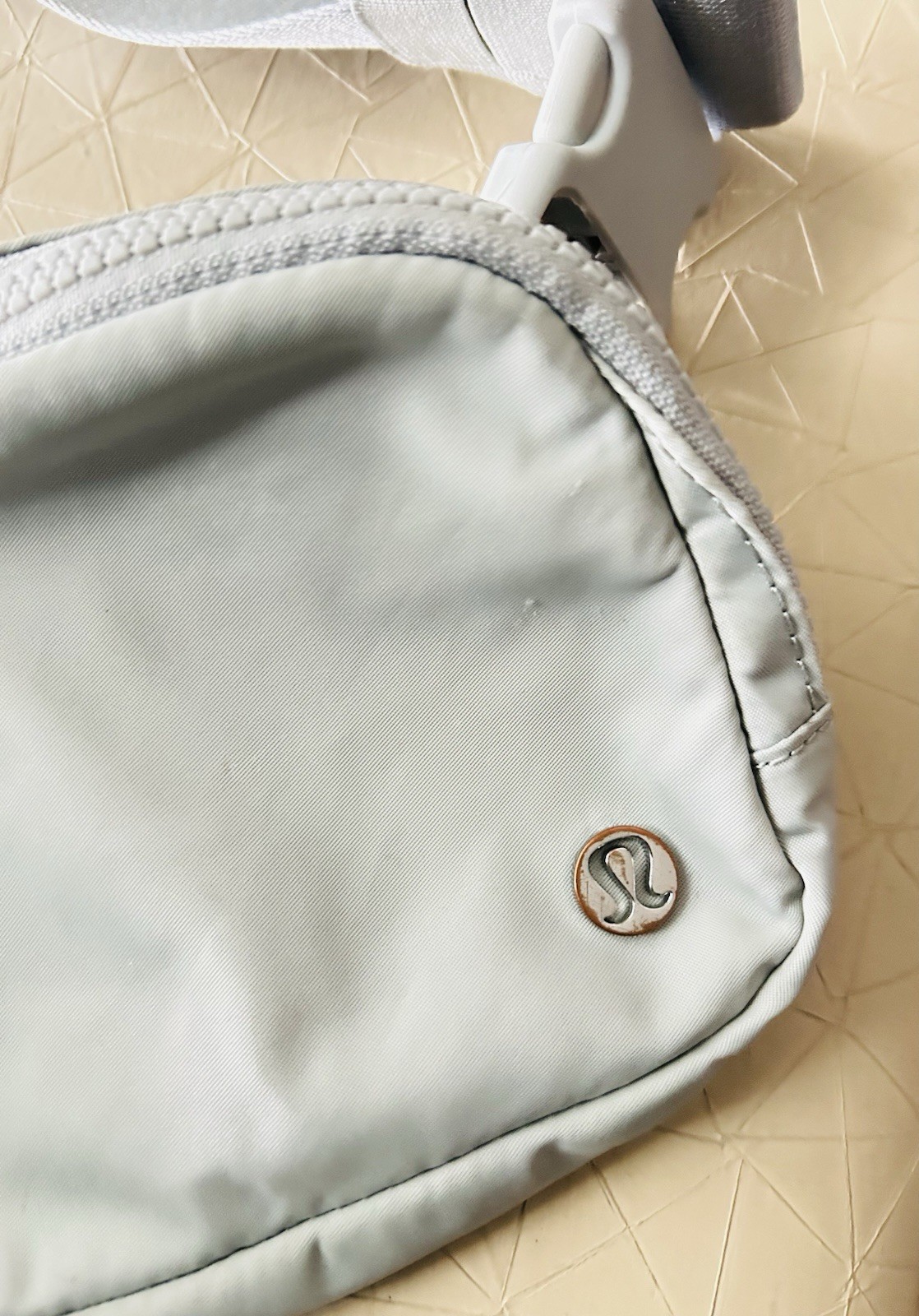 Lululemon Everywhere Belt Bag (Unisex)