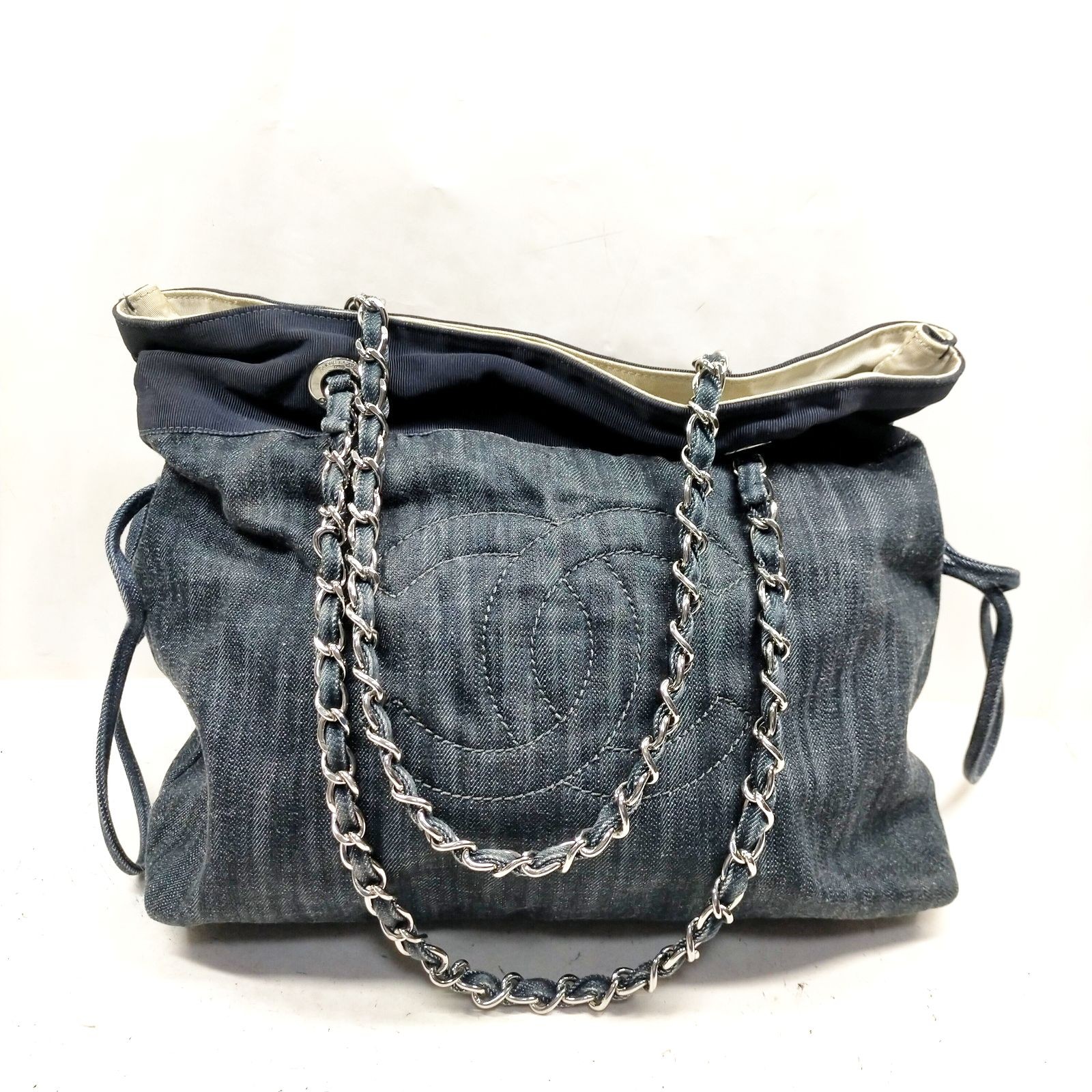 Chanel Tote Bag Navy Blue Denim 462603