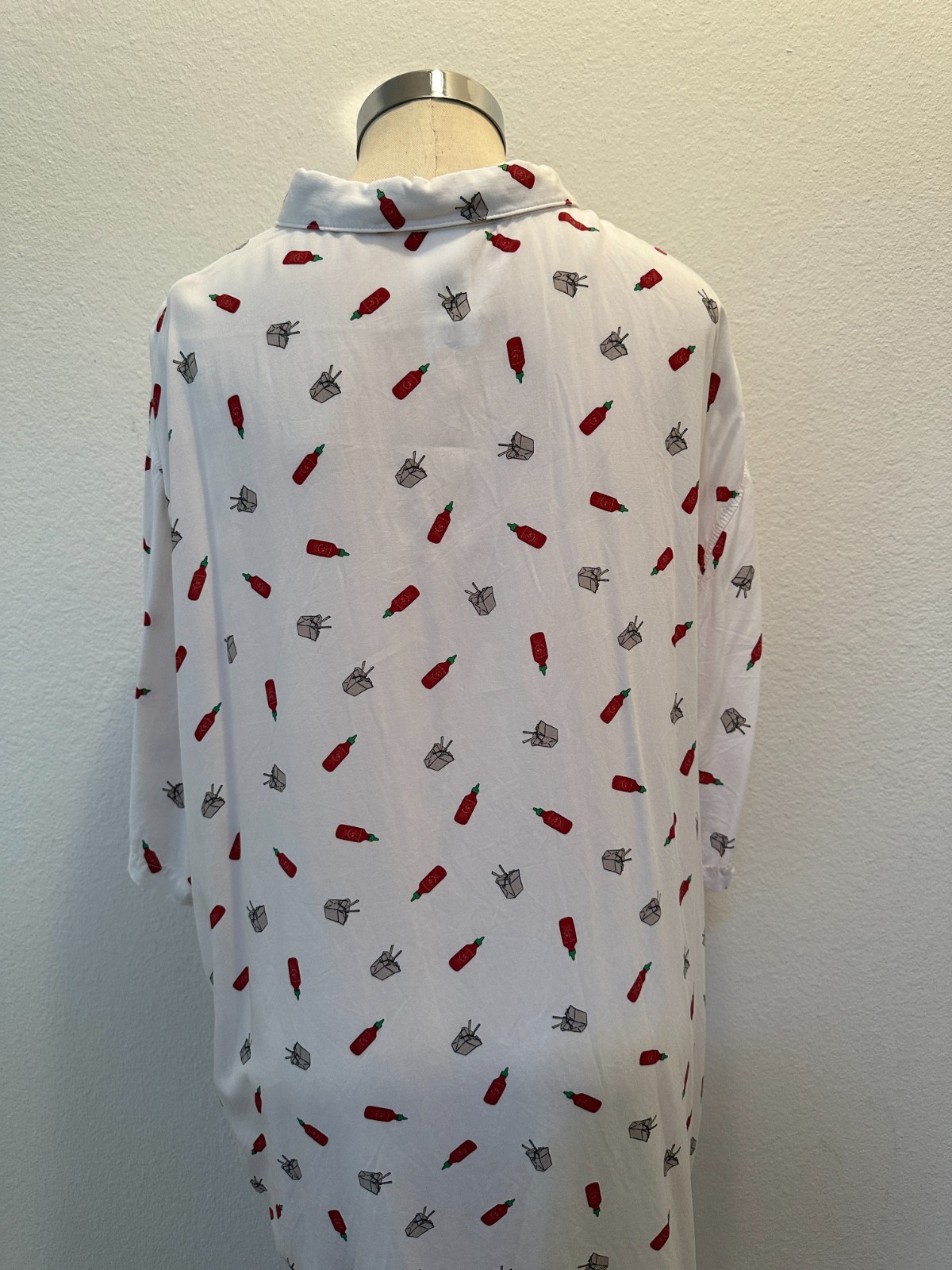 Sriracha Hot Sauce Huy Fong All Over Print Button Up Short Sleeve Shirt Size 2XL