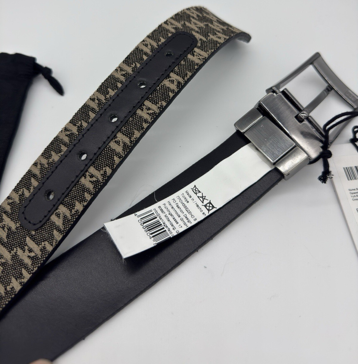 Karl Lagerfeld Men’s Reversible Monogram & Black Gunmetal Belt Size 42 NWT