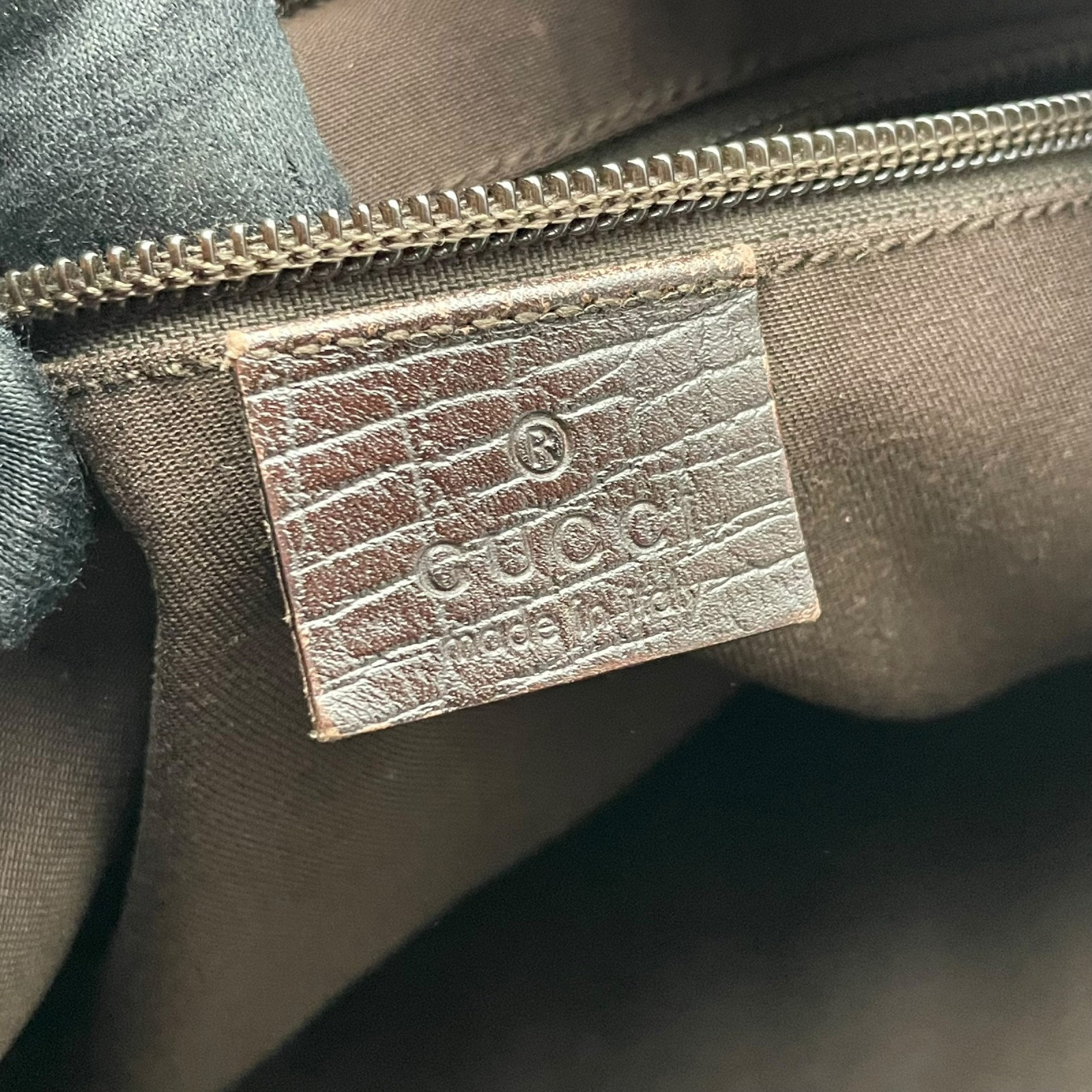 Authentic GUCCI GG Supreme Shoulder Bag PVC Leather Beige Brown Classic Men