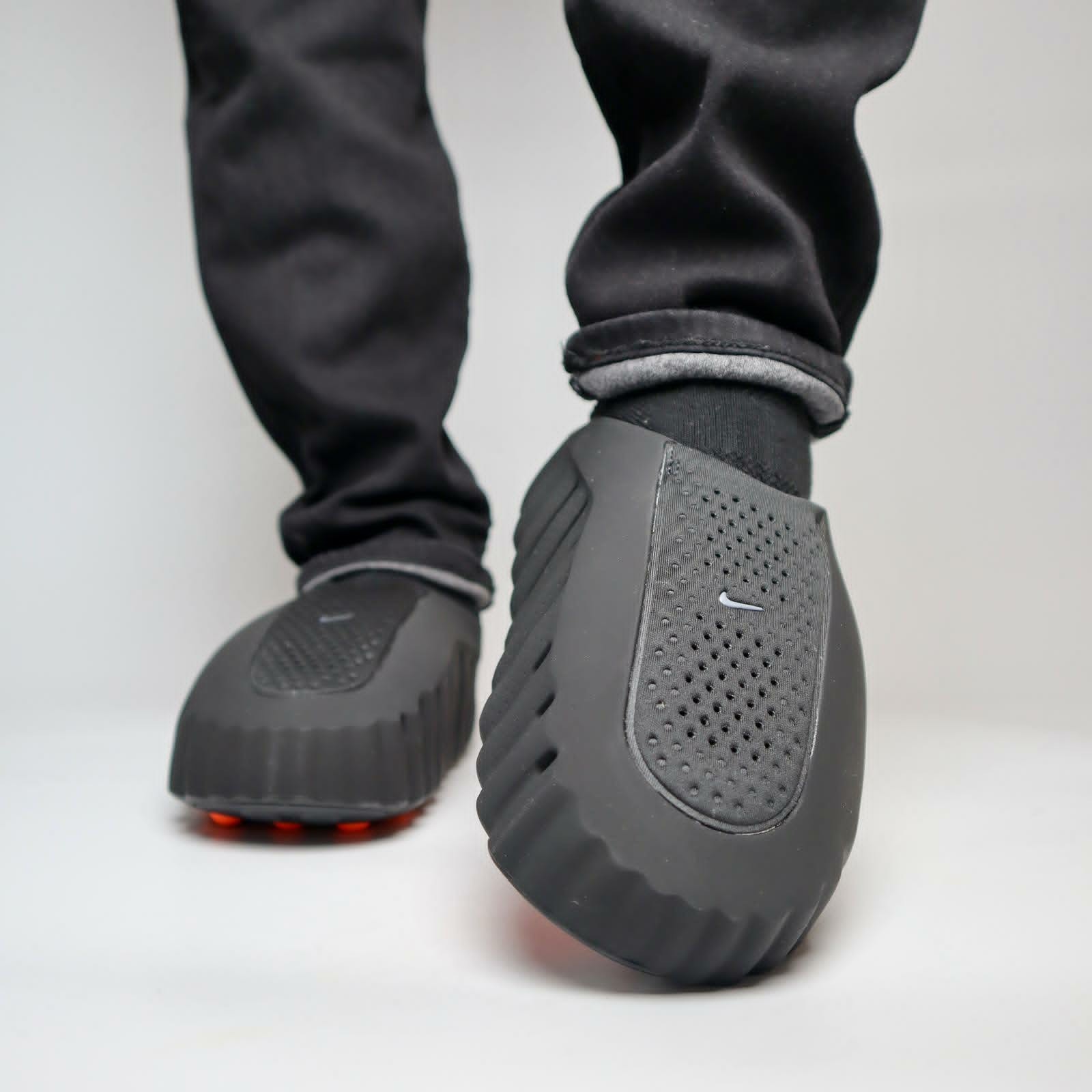 Nike mind 001 black slides Size 42 EU