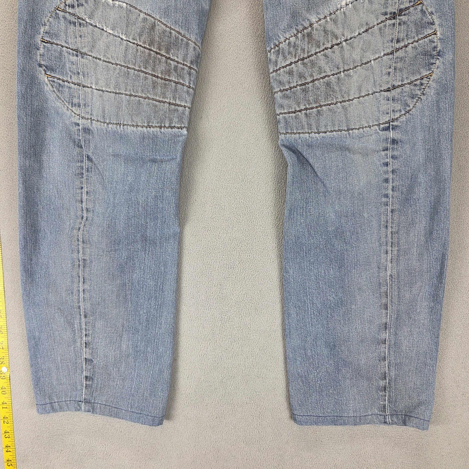 VTG Levis Engineered Jeans Mens Blue Twisted Flap Pocket Altered Hem Fits 32×30