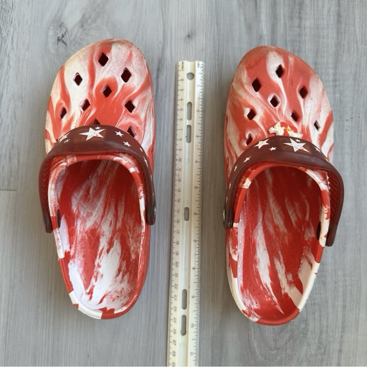 Airwalk Red/White Marbled Star Clogs Slip-On Closed Toe Kids Size 3.5-4