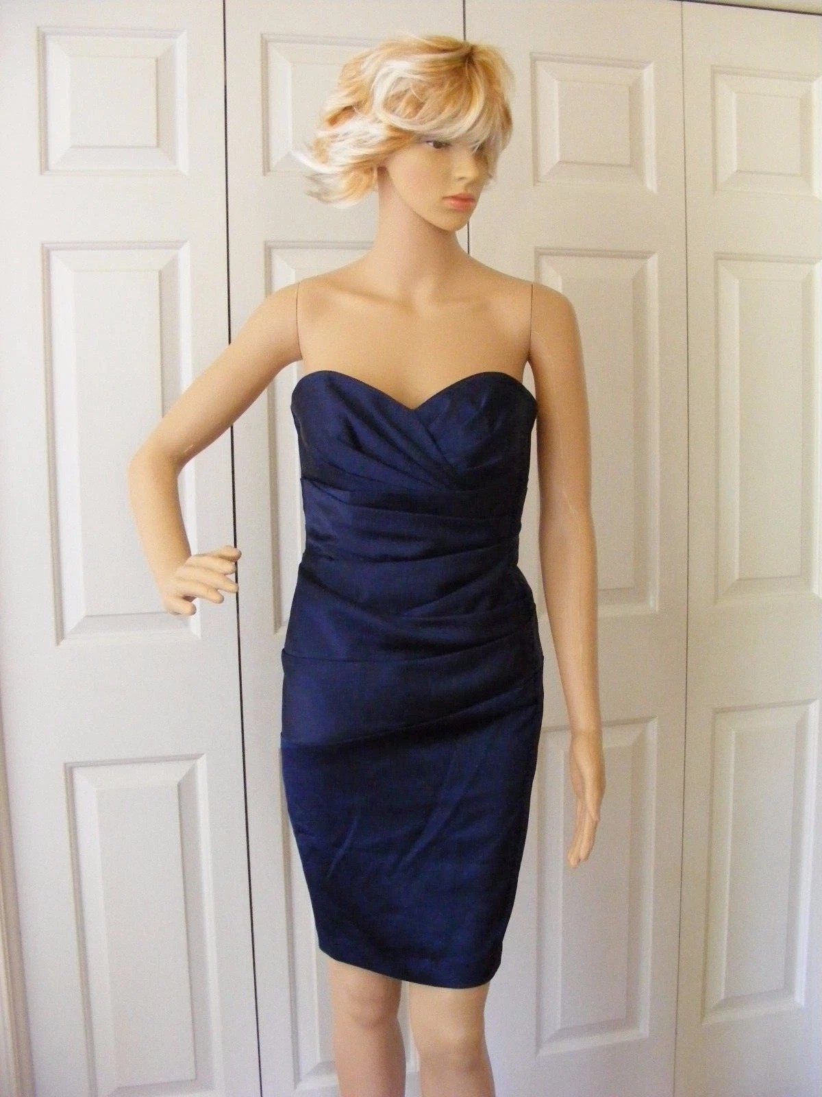 DAVID’S BRIDAL US6 Satin Sleeveless Sweetheart Marine Mini Dress, Wedding