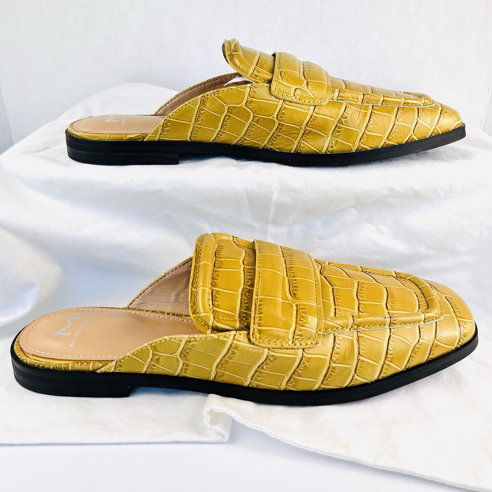 NEW Marc Fisher LTD Flyta Croc Embossed Woman’s Slip On Mules Leather Size 9M
