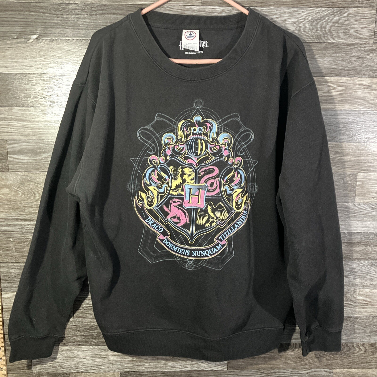 Harry Potter Men’s Delta Fleece Neon Draco Hogwarts Crest Sweatshirt Black Sz L