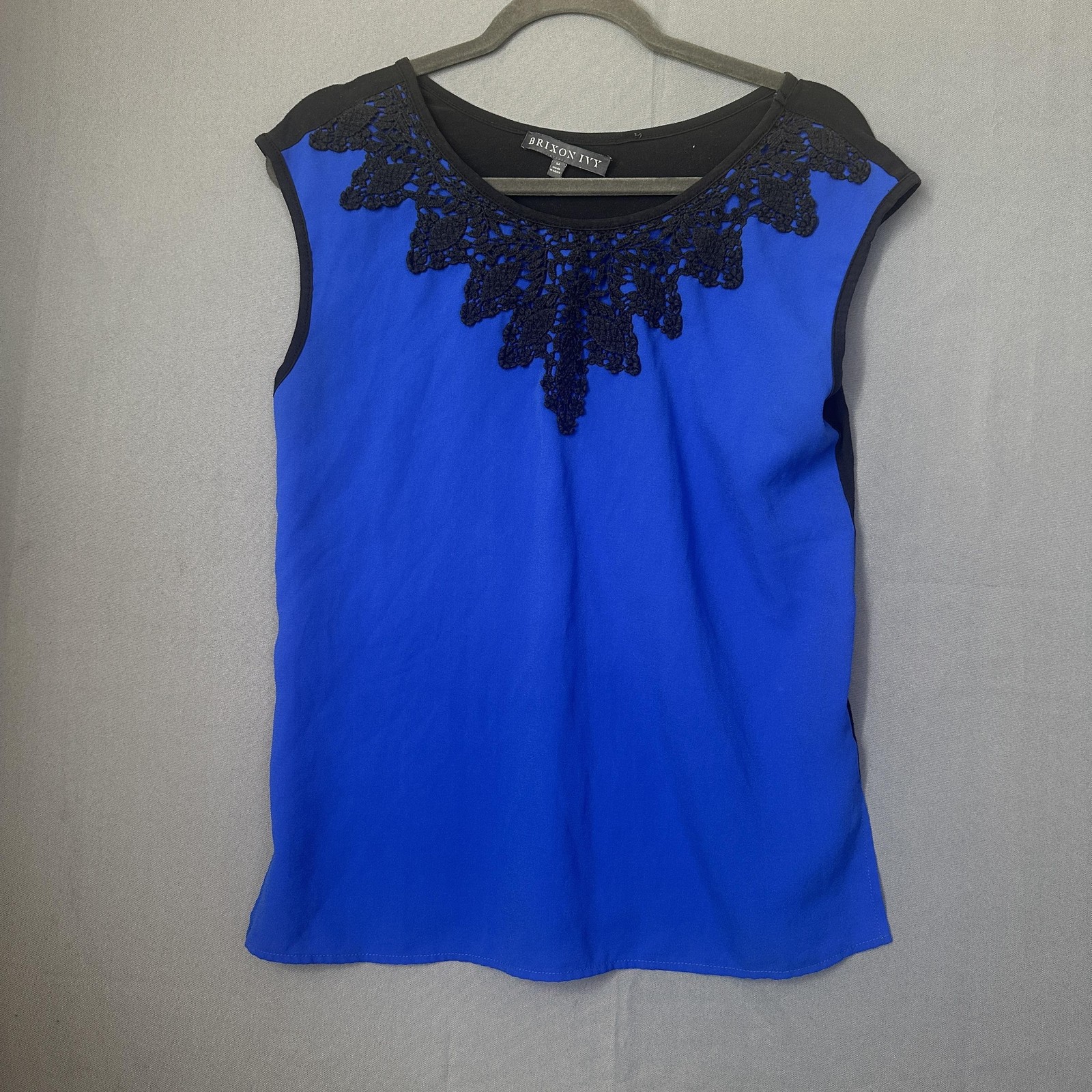 Brixon Ivy Blouse Womens Medium Blue Black Crochet Lace Sleeveless Top SFT9027