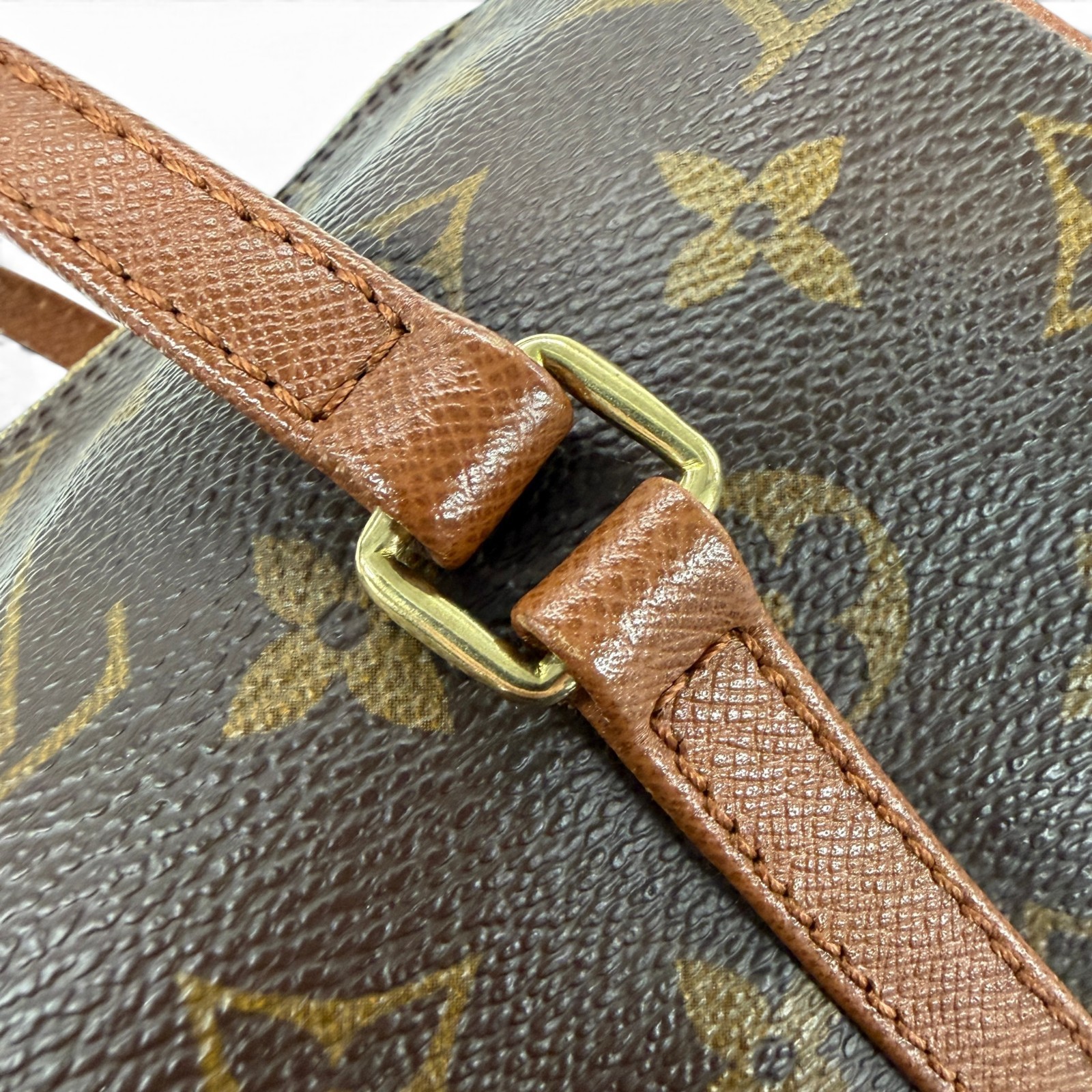 Louis Vuitton Monogram Papillon 26 Handbag M51366