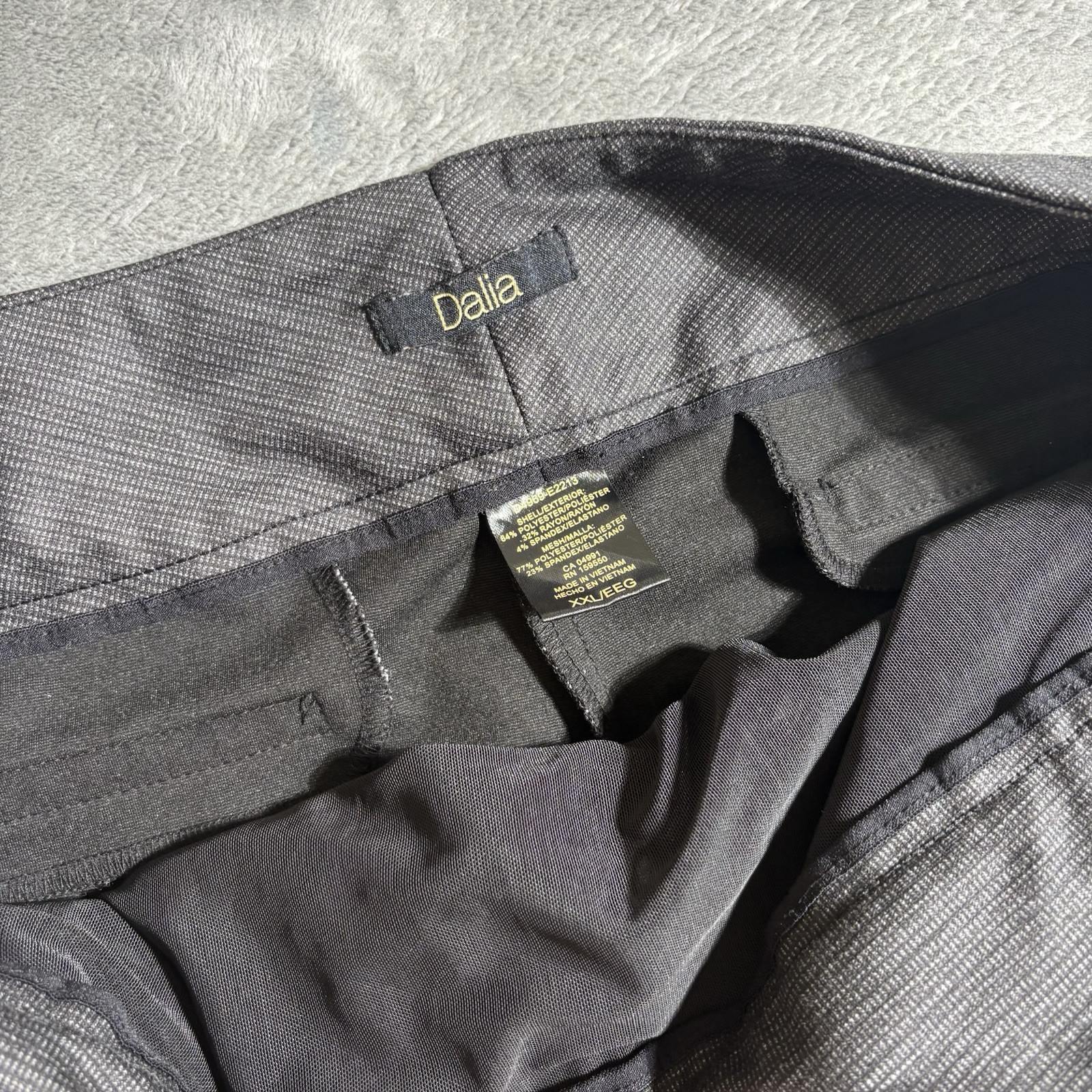Dalia Women’s Pull-On Dress Pants Size XXL Black Stretch