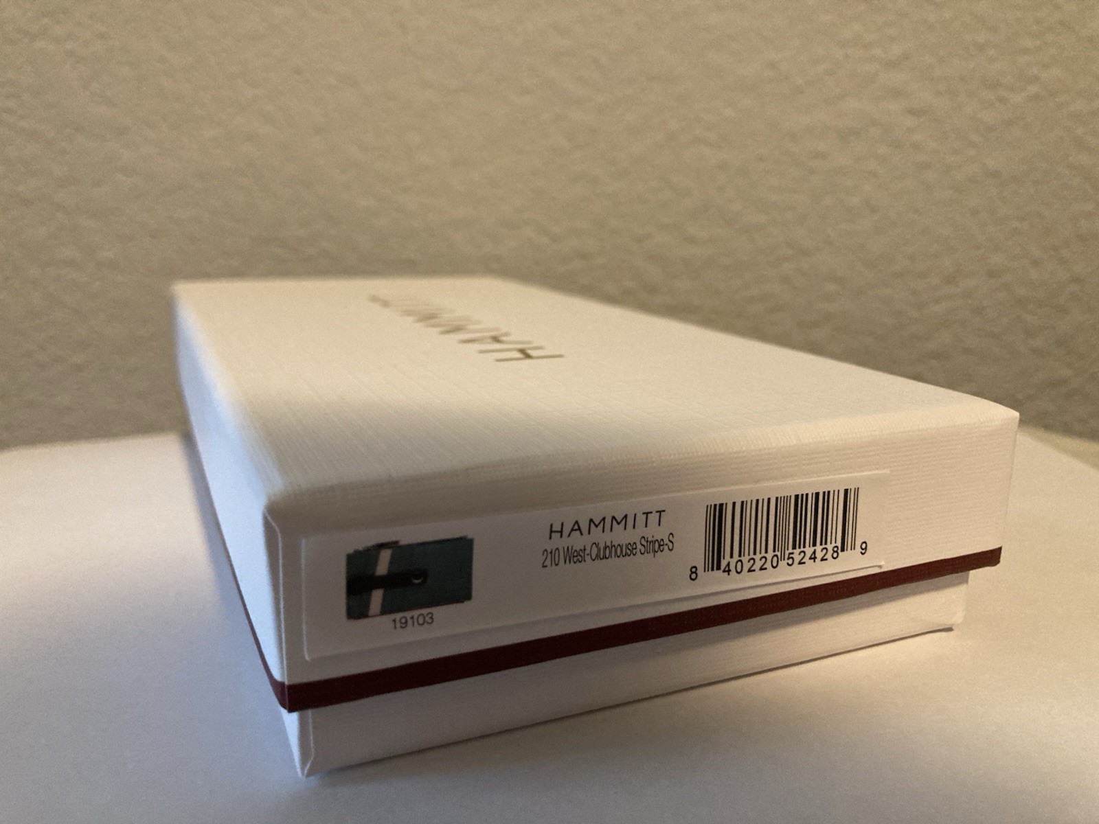 Hammitt 210 West Clubhouse Stripe & Silver NWT NIB $145 Retail – Box + Dust Bag