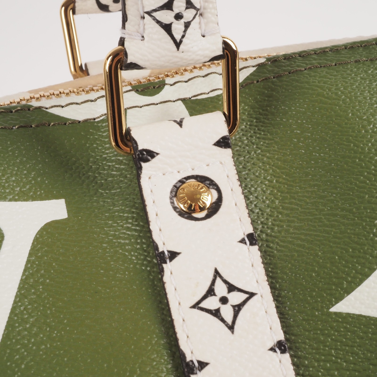 LOUIS VUITTON Keepall 50 Giant Mng Khaki/White M44590 Limited Bag OP: 3000€