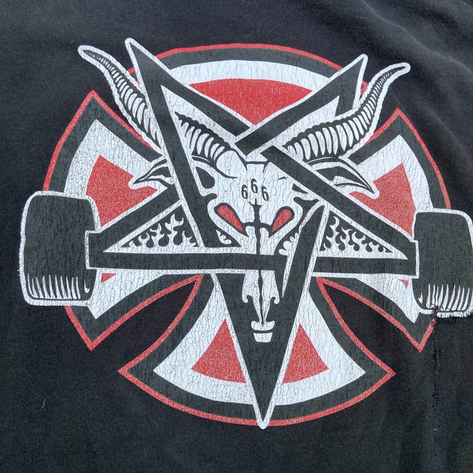 Independent x Thrasher Goat Pentagram Men Sz M Black Hoodie Skate Y2K Distressed