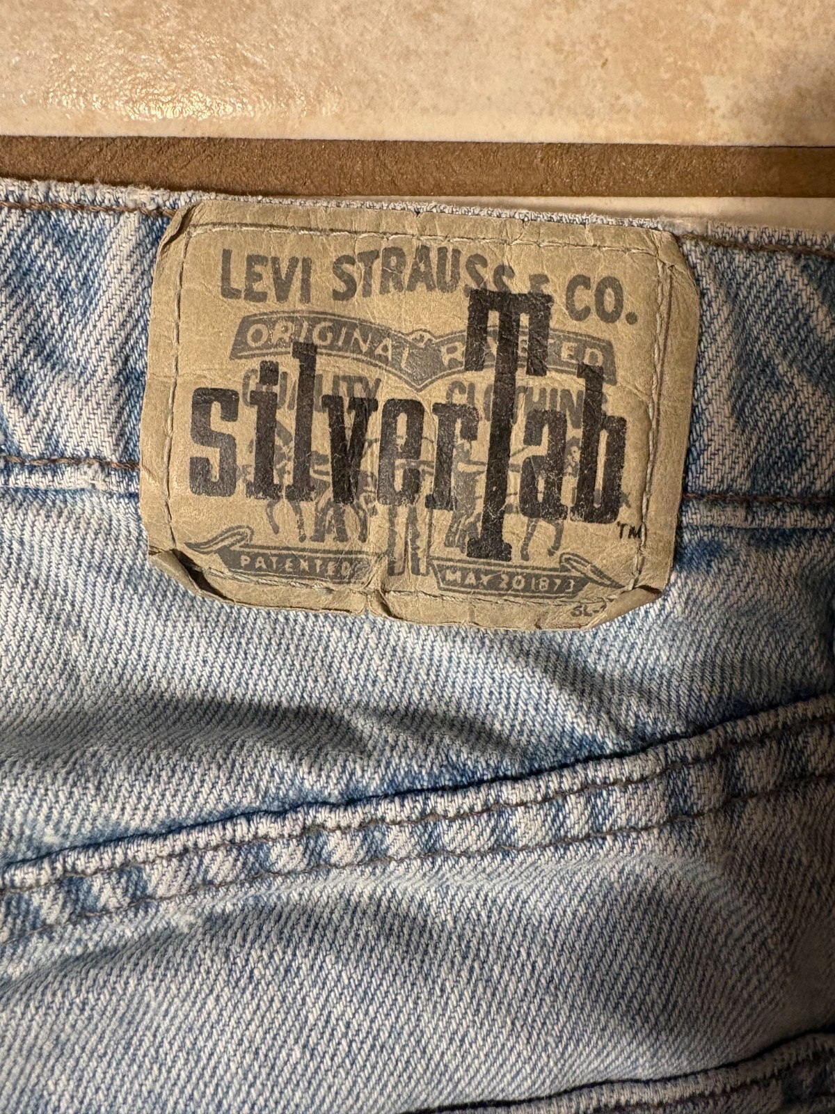 Vintage 90s Levis Silvertab Baggy Jeans Mens True 34×31.5 Light Wash Made in USA