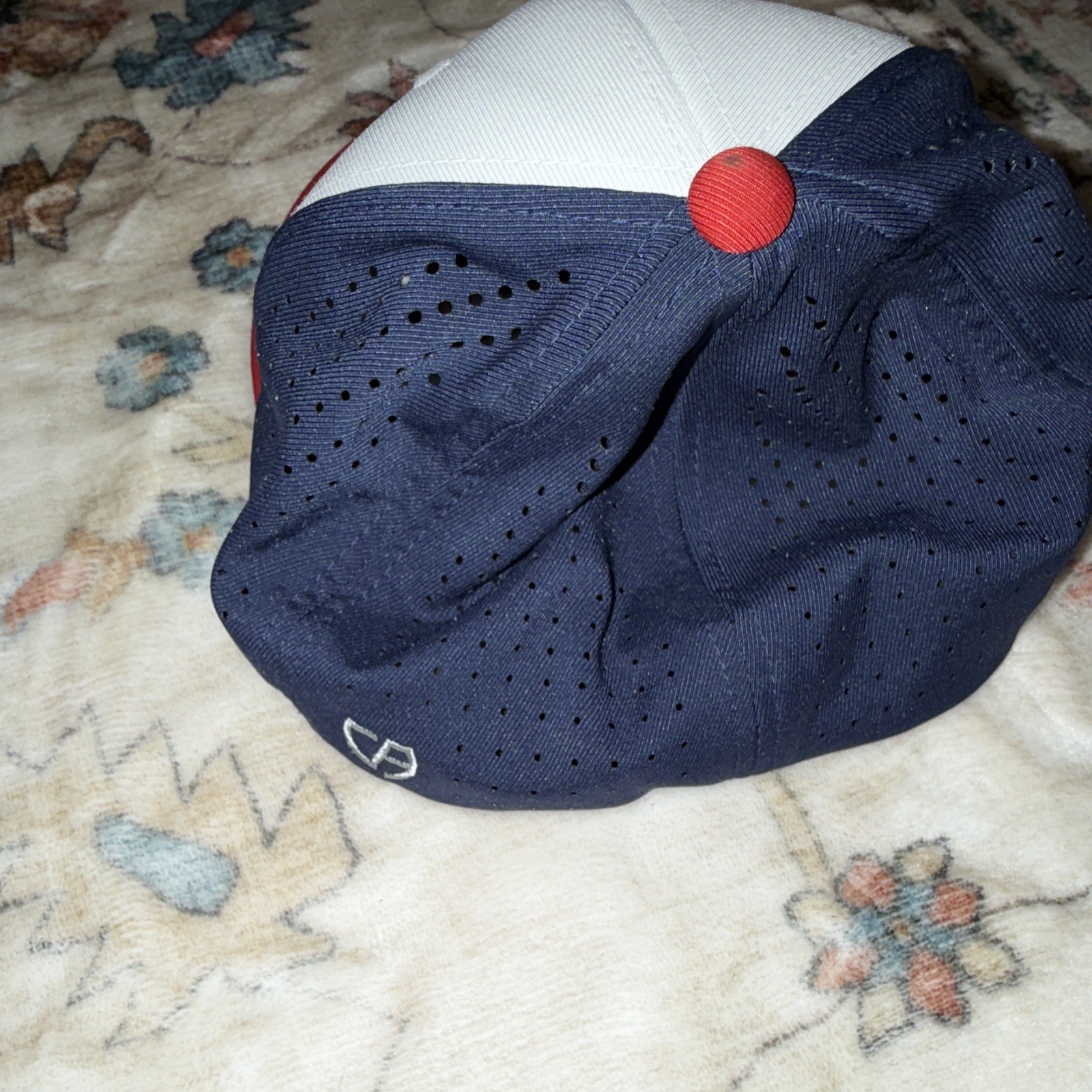 CAP AMERICA Flexfit Stretch Fit Breathable Baseball Cap White/Red/Blue L/XL