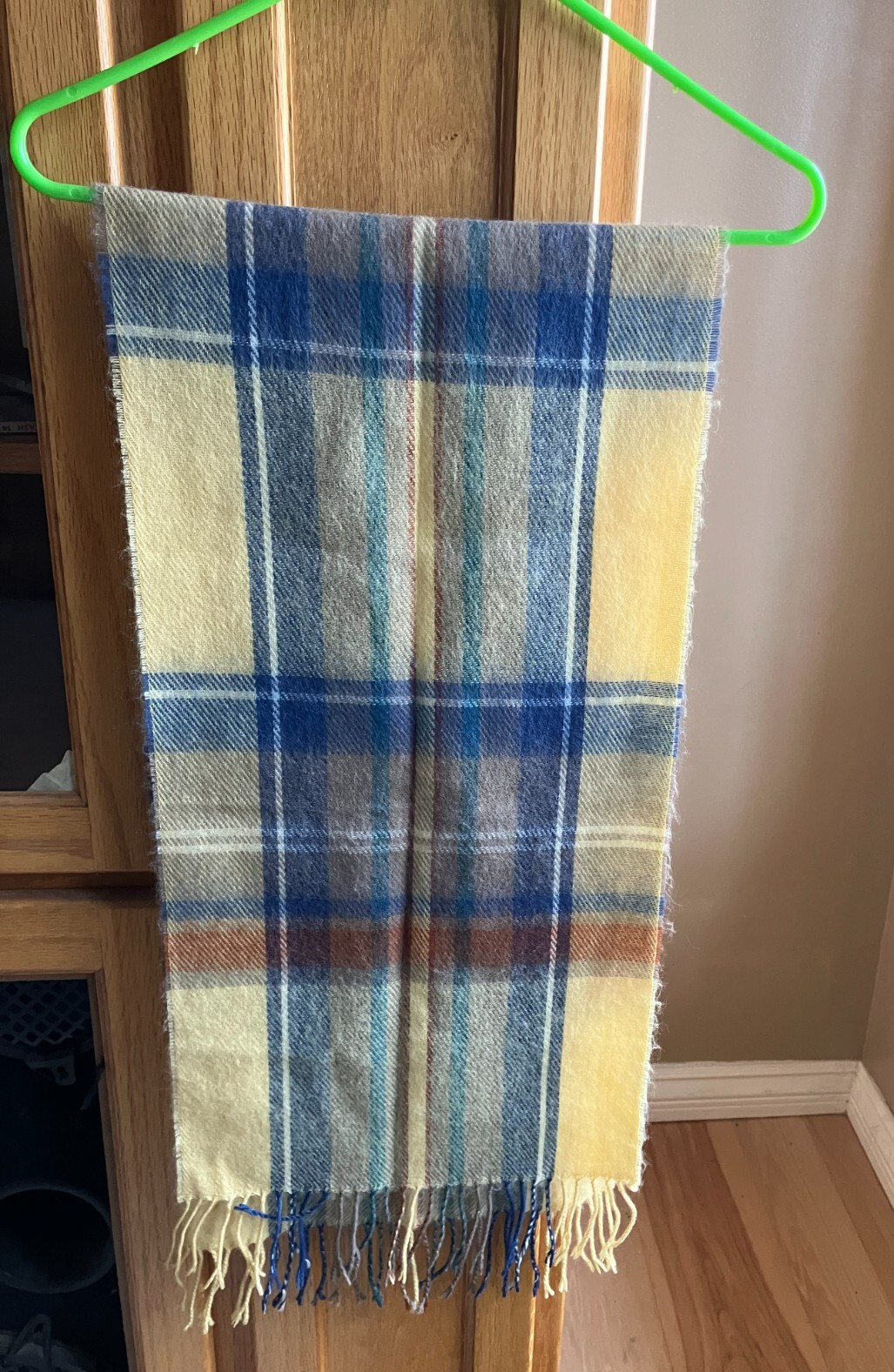 Men’s 100% Acrylic Striped Fringe Scarf Made In Japan 12 1/2” X 50”