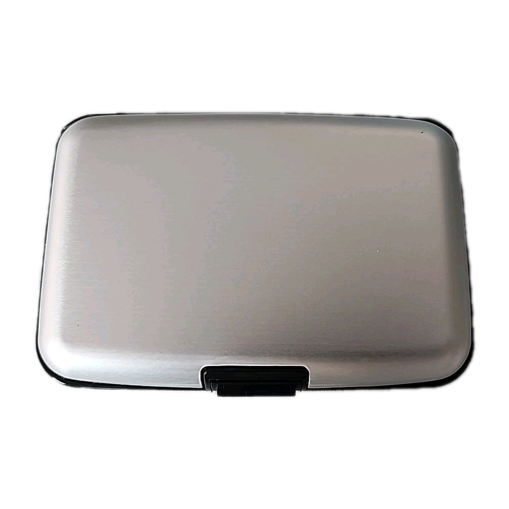 Men’s Hard-Case Card Holder/Wallet 8-Slot Silver Credit & Business Cards Safe