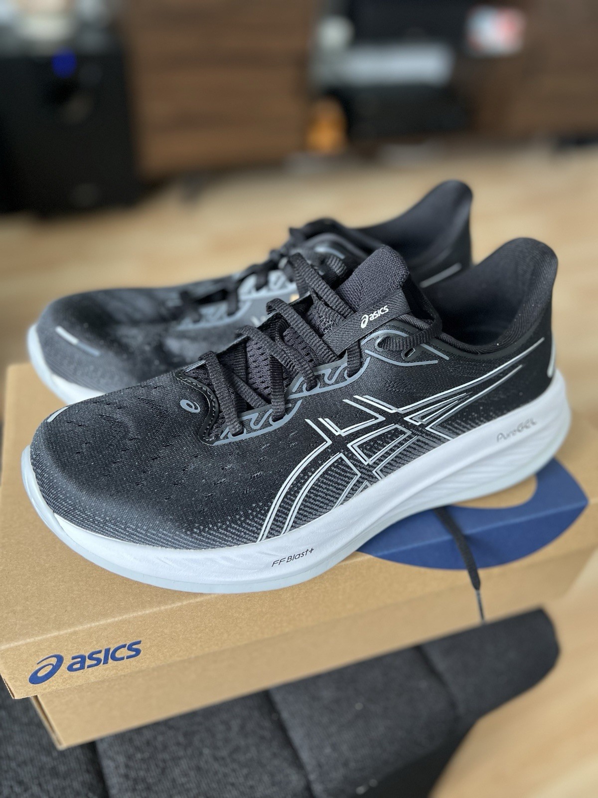 Asics Gel Cumulus 26 mens 10 1011B792-002