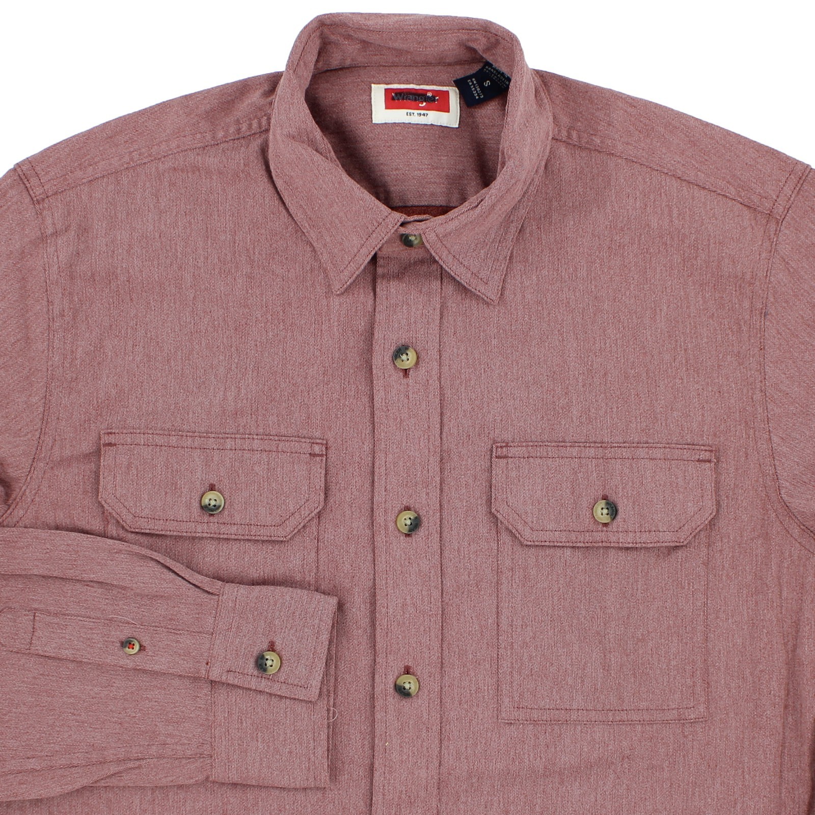 Wrangler Long Sleeve Button Up Shirt, Men’s 2 Pocket Collared Casual Shirt
