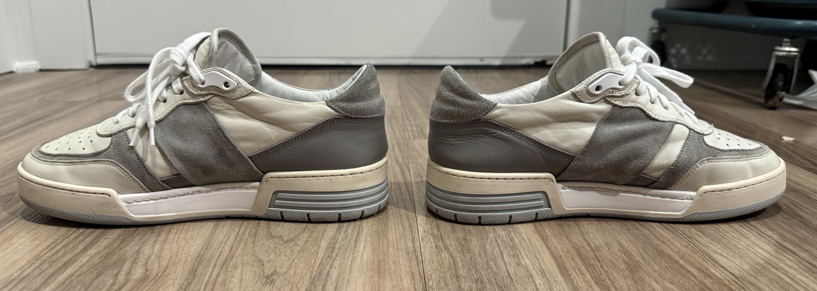 Collegium Devastator Low – Platinum Suede 6.5M/8.0W/38 euro