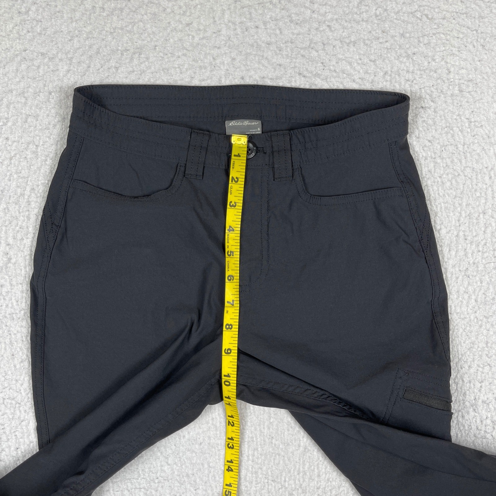 Eddie Bauer Rainier Capri Pants Womens 6 Black Hiking Outdoor Travel Vacation