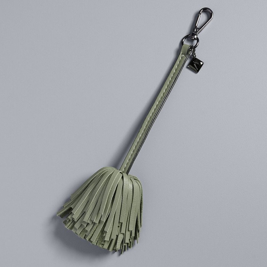 Vera Wang Simply Vera LEATHER Tassel Key Chain (ARTICHOKE GREEN) NWT MSRP $26