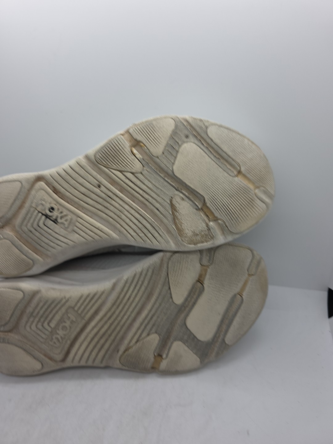 Hoka One One Womens Solimar 1123075 NCSH Gray Running Shoes Sneakers Size 7.5B