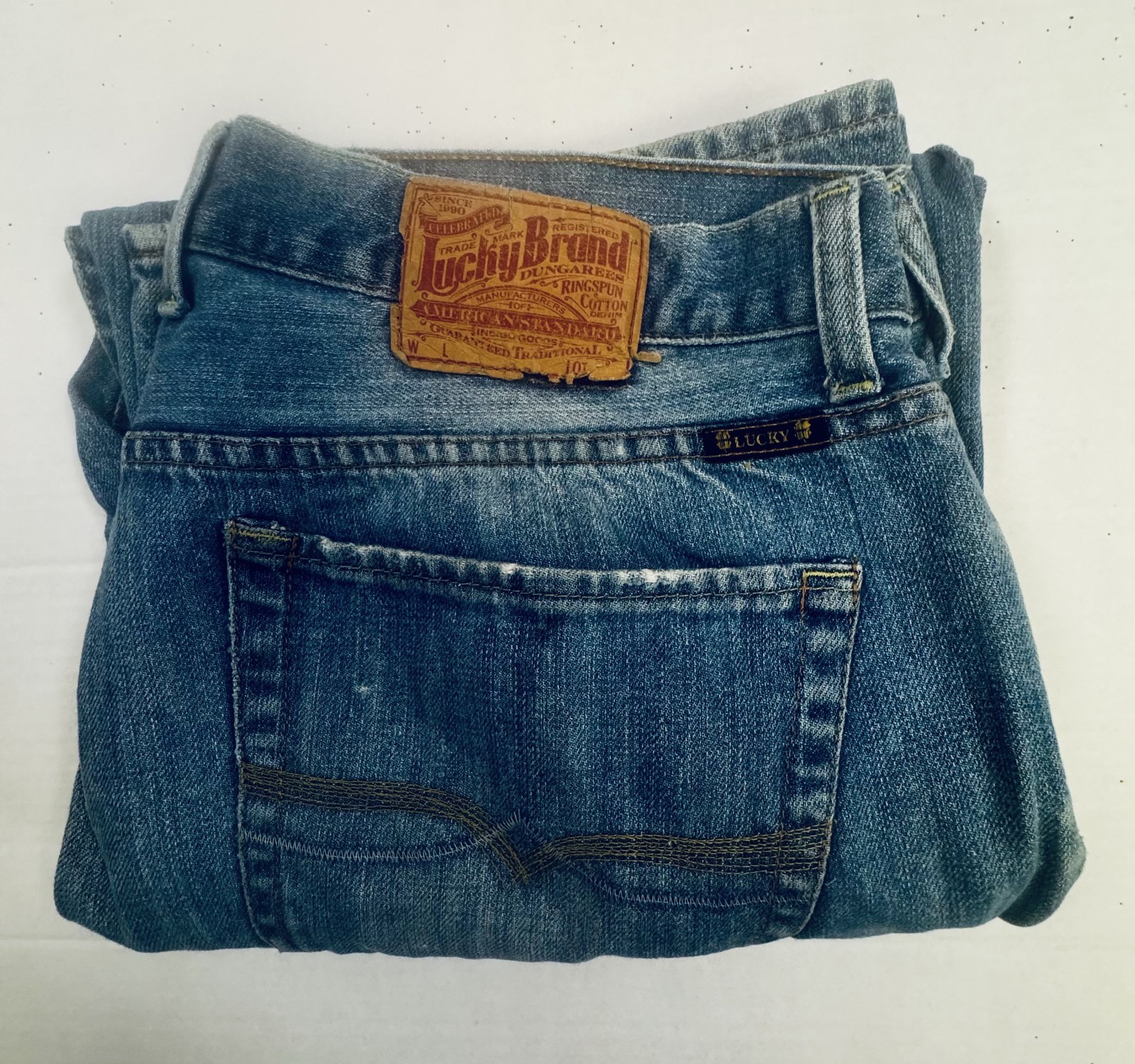 Lucky Brand Jeans Men 38×27.5 Short Inseam By Gene Montesano Baggy VTG (LB030A4)