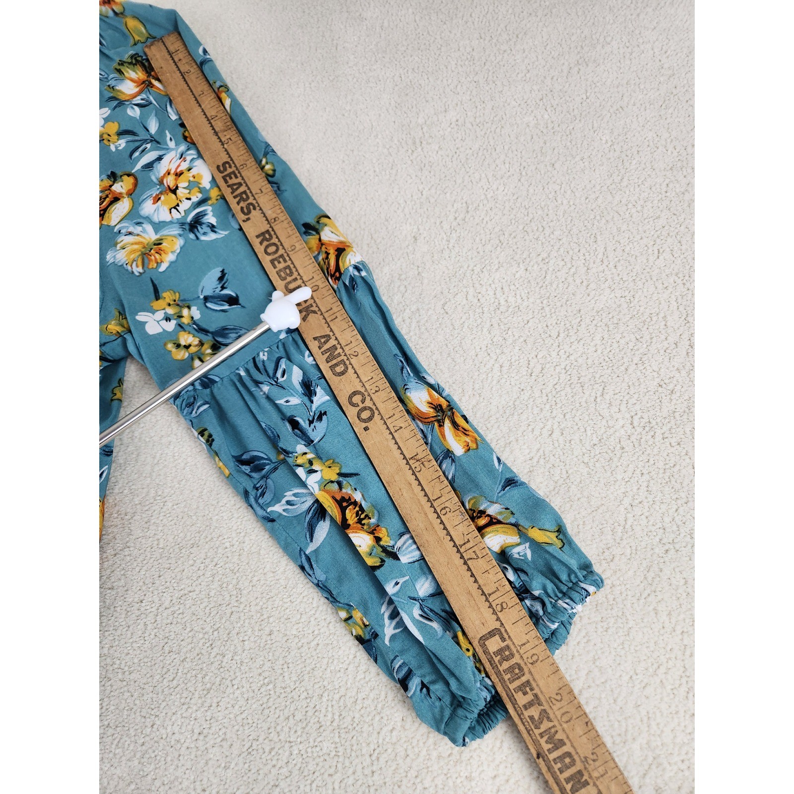 New Brina & Em Stitch Fix 3/4 Sleeve Teal Floral Blouse Size Medium Fall