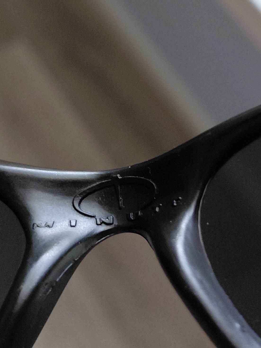 Vintage Oakley Minute 1.0 Sunglasses Black Frames Lenses Wraparound W/Case 90s