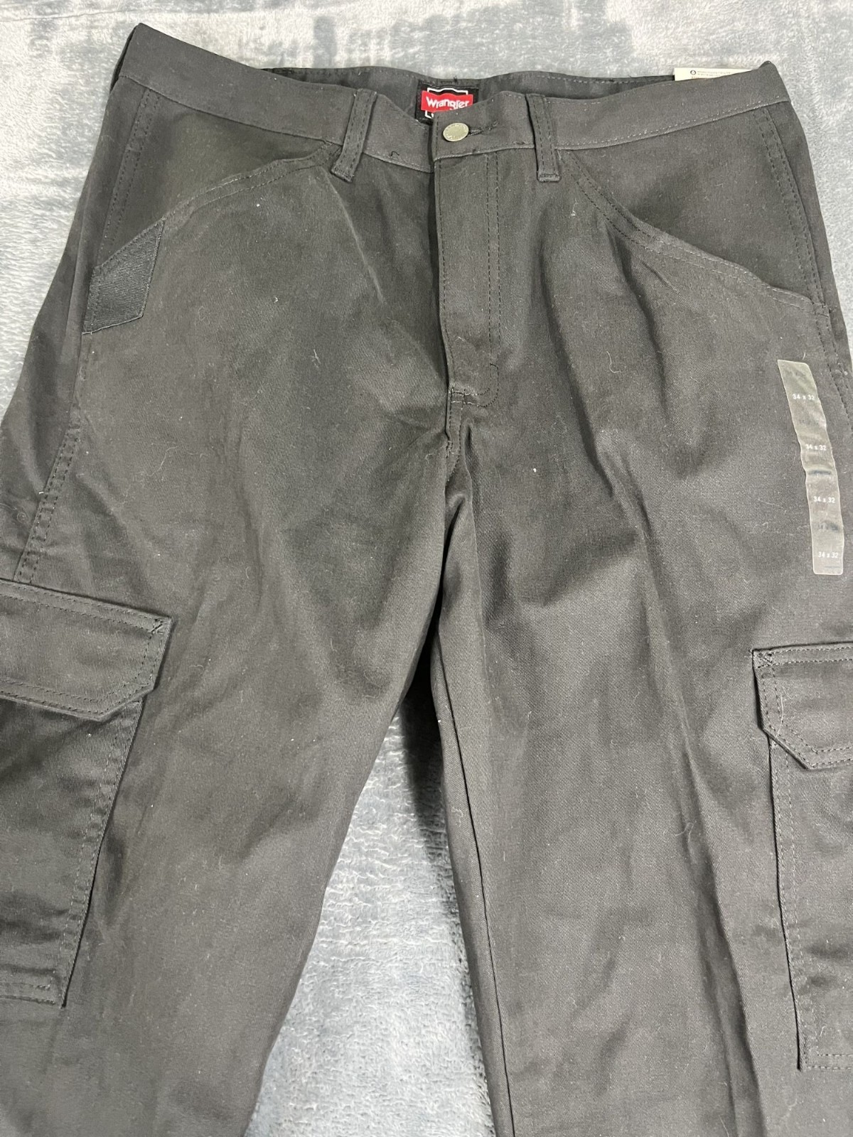 Wrangler Mens Black Cargo Work Pants 34×32 Relaxed Fit 7-Pocket NWT