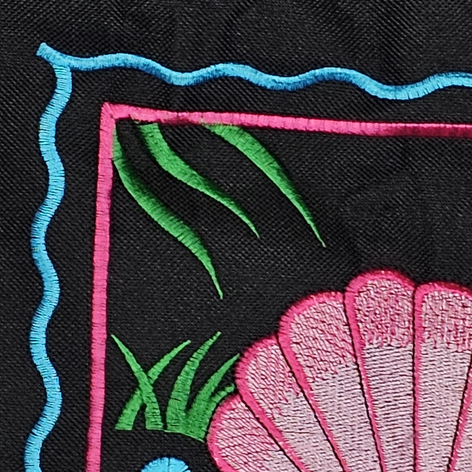 St. Maarten N.A. Beach Black Embroidered Tote Bag Zipper Closure Sea Clam Ocean