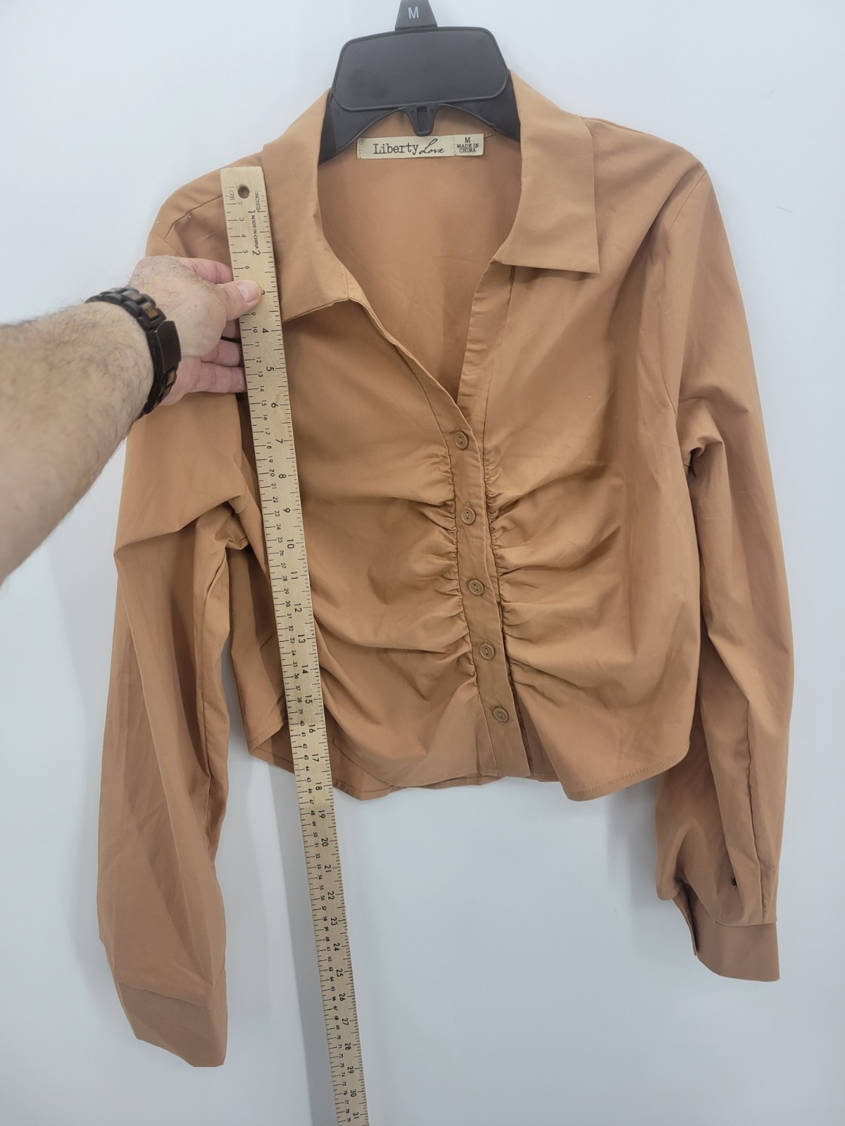 Liberty Love Top Womens Medium Brown Cropped Ruched Button Up Boho Long Sleeve