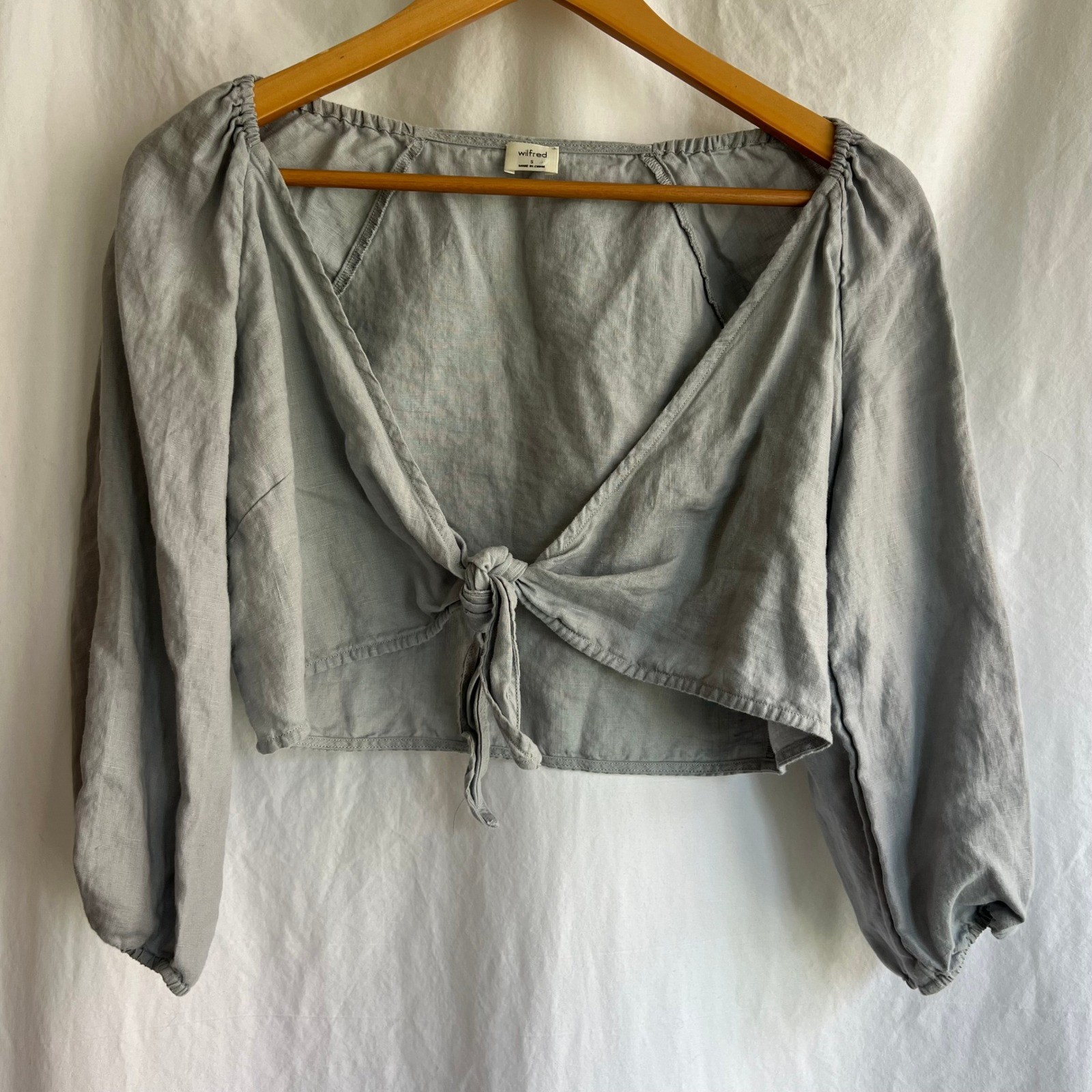 Wilfred Aritzia Tie Front Cropped Blouse Blue Grey Puff Sleeve Small