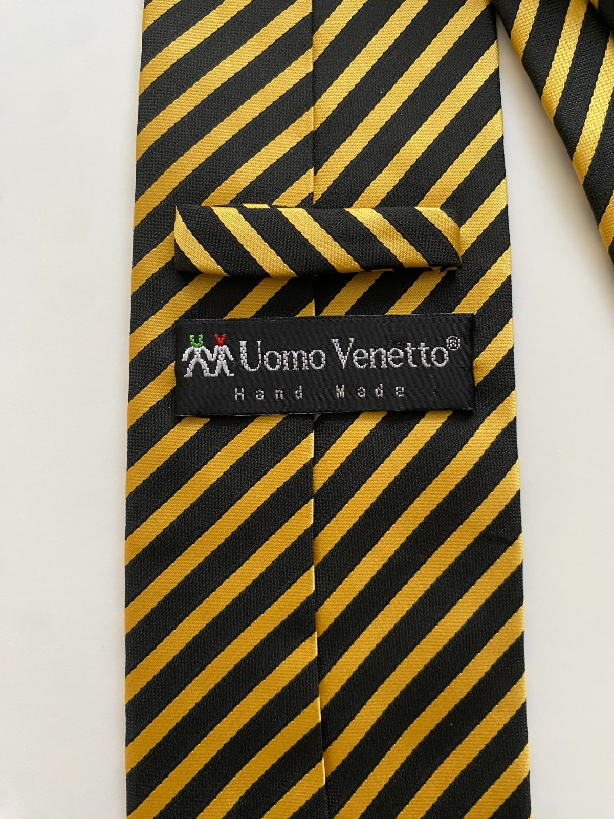 UOMO VENETTO POLY TIE 58X3.5″ WIDE.NEW.