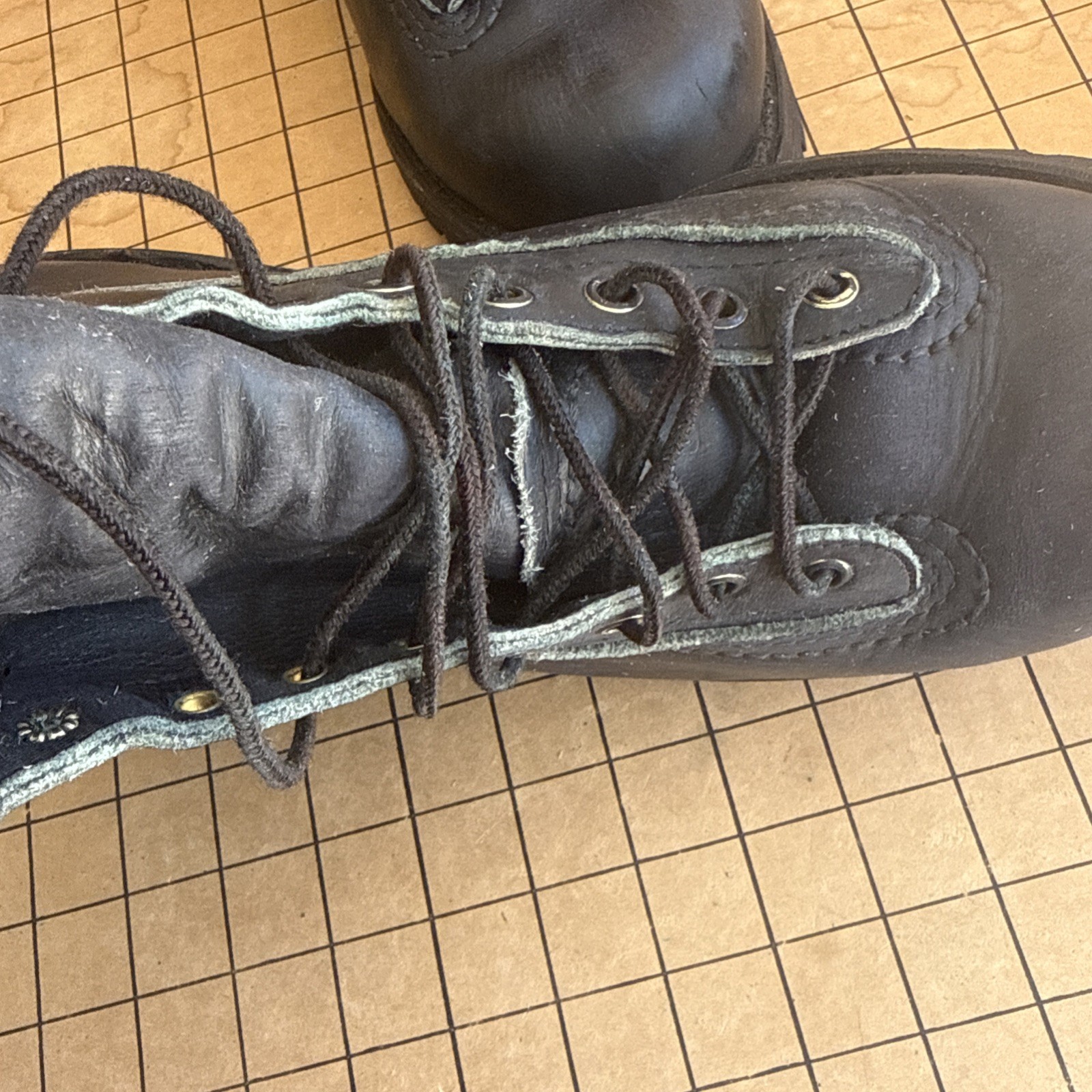Size 10D Chippewa Military SEE PICTURES