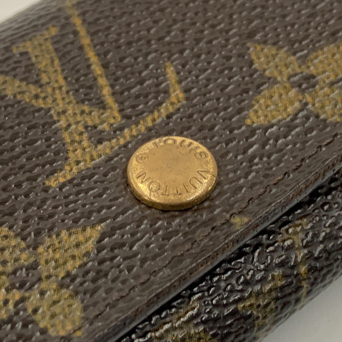 LOUIS VUITTON Monogram Multicles4 4-key holder M69517 Brown junk item presen…