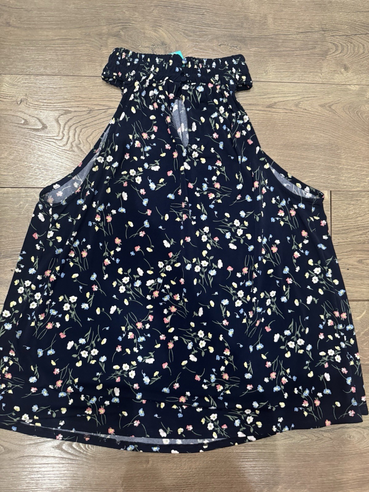 41 Hawthorn navy blue floral halter tank top with a smocked neckline NWT 1X