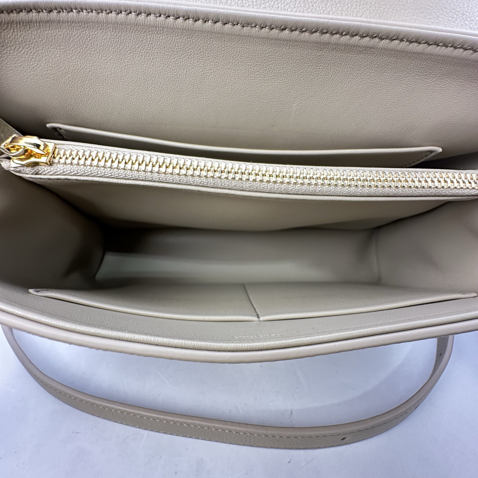 Celine Womens Medium Nino crossbody Top Handle Bag Leather Safari