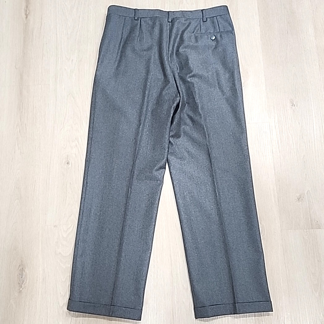 Brioni Bespoke 100% Wool Suit Men 42R Gray 2 Button Pleated Cuffed Pants Italy
