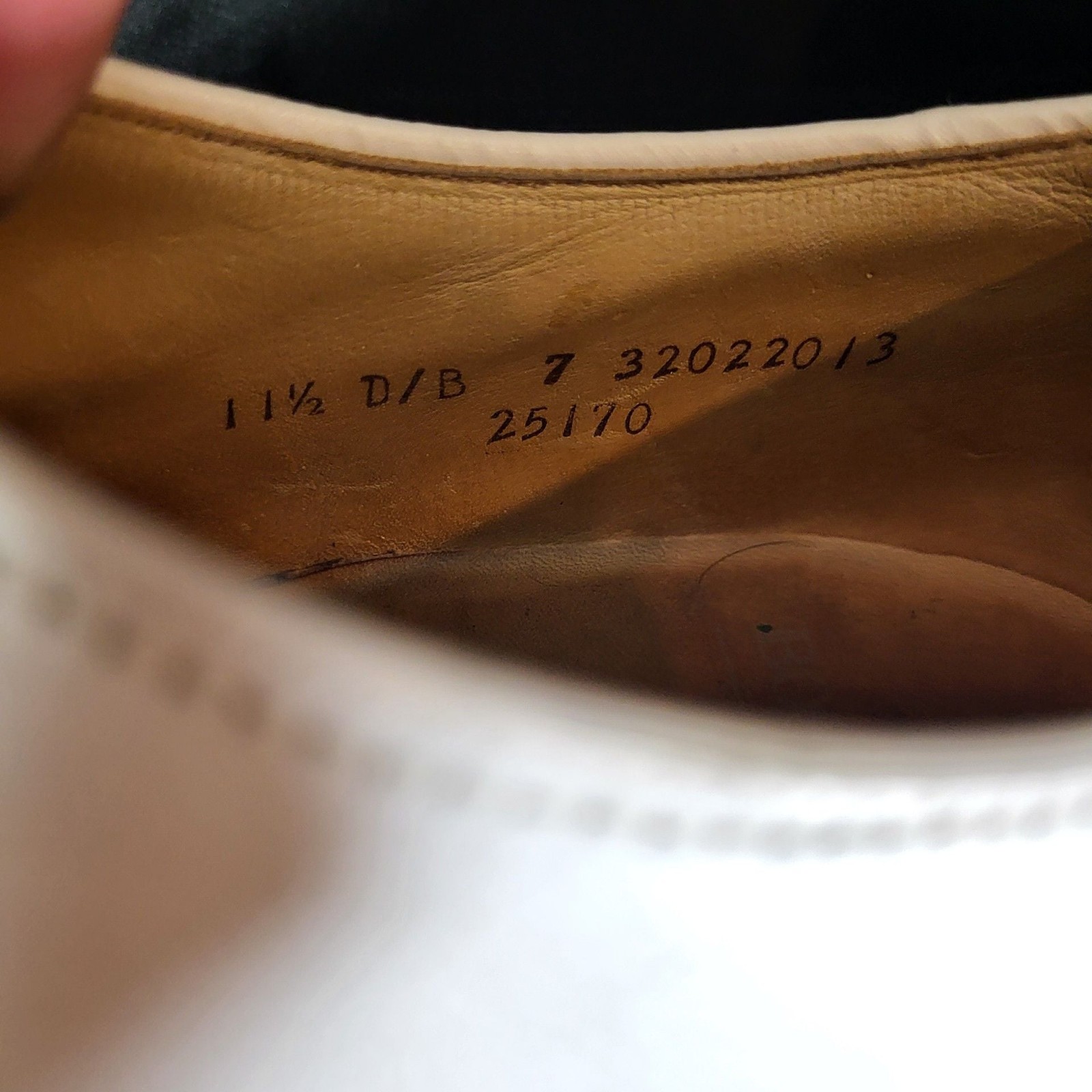 Bostonian White Leather Wingtip Oxford Shoes Size 11.5 D/B