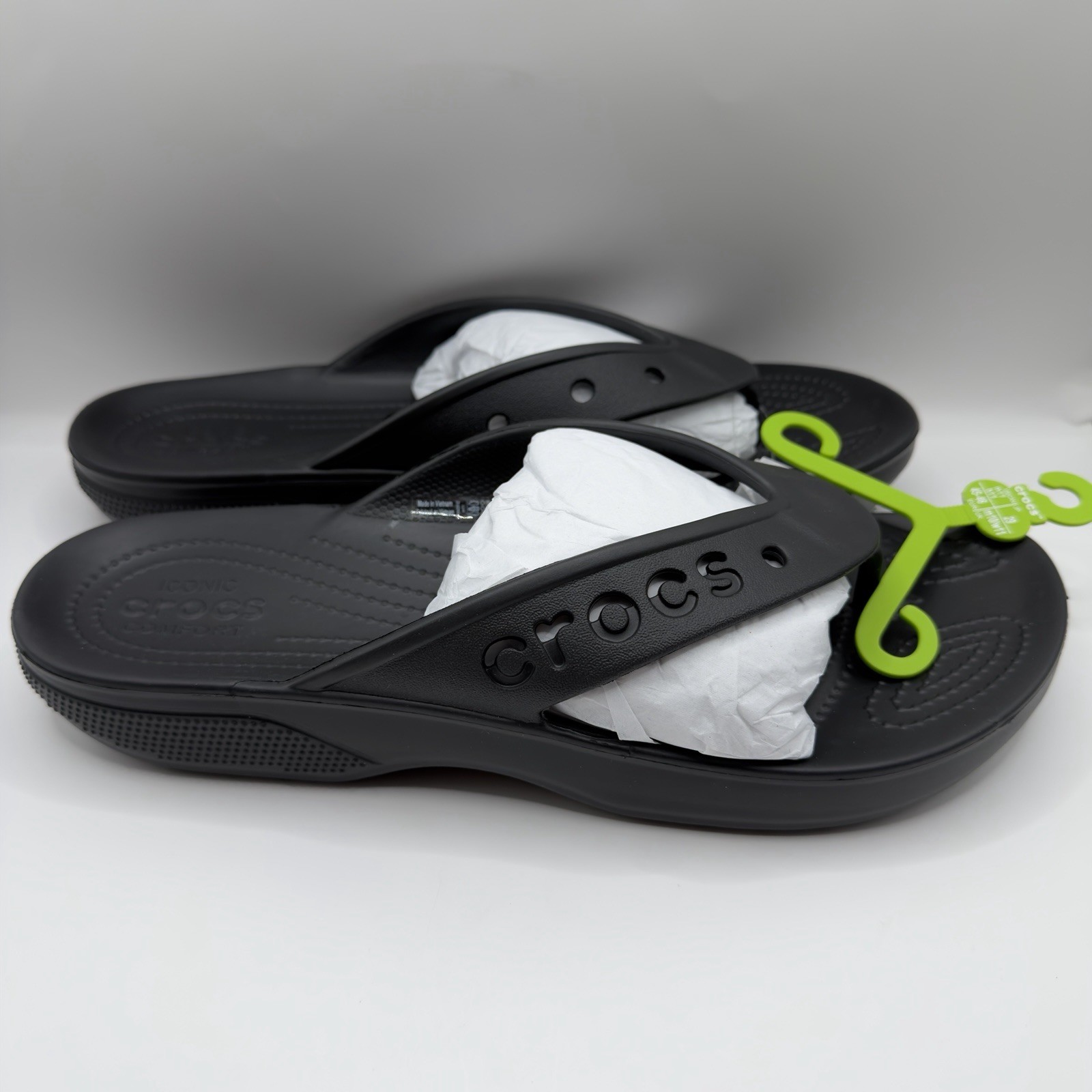 Crocs Adult Men’s Baya II Flip Flop Sandals Black US Mens Size 11 New with Tags