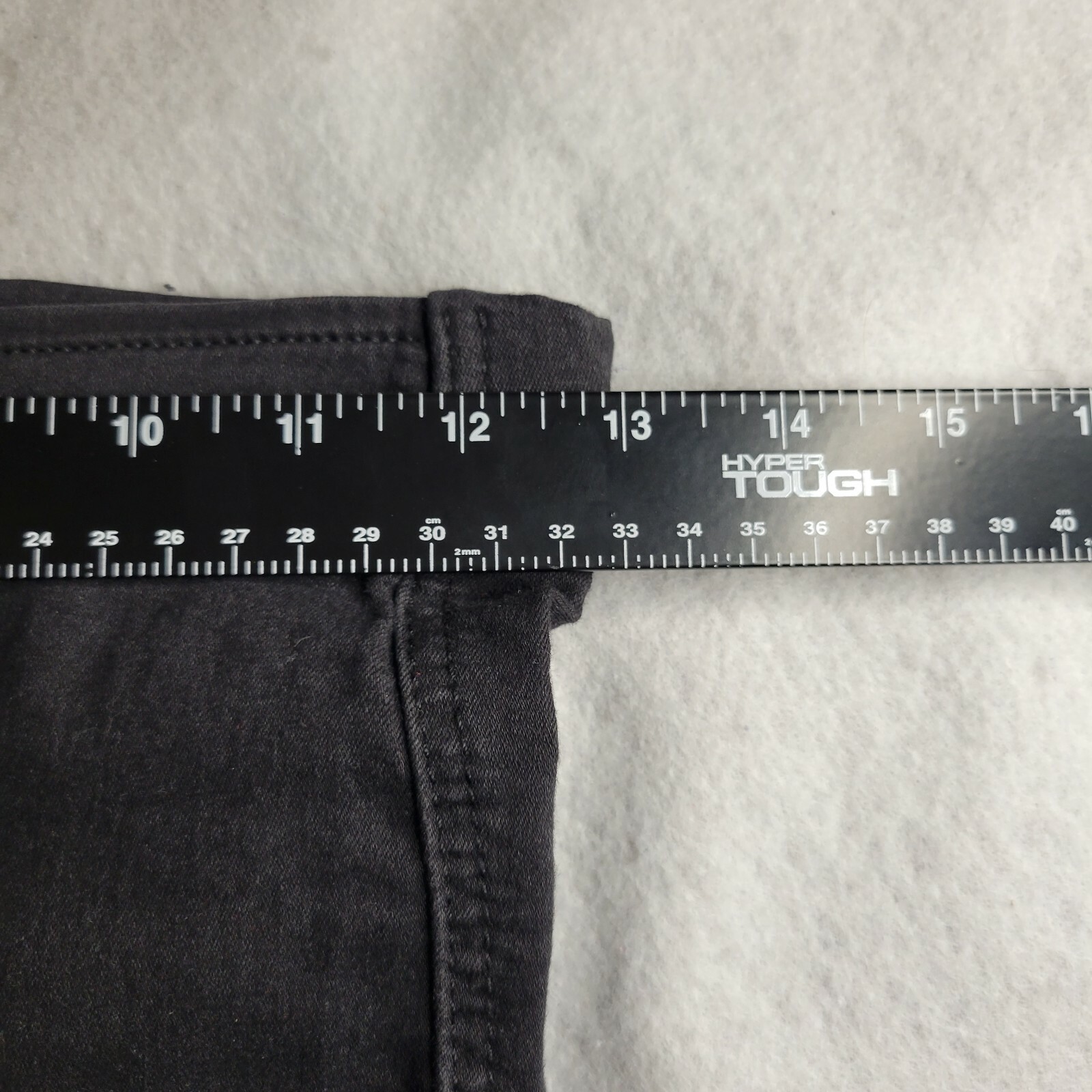 FREE PEOPLE Easy Goes It Pull-On Jeans Sz 24 Black Stretch Raw Hem Jeggings