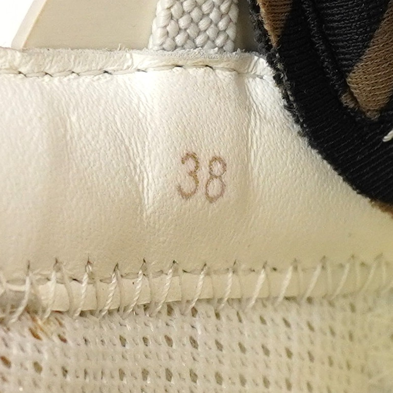 Fendi FF Flow Sneakers In White With Brown Accent – Women’s Size EU 38