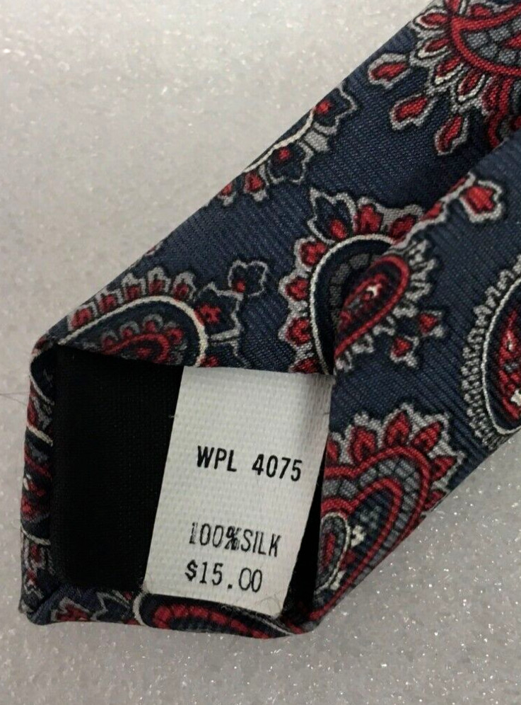 Wembley Silks Neck Tie Dark Blue Red White Paisley Silk 3.25 in Wide 57 in Long