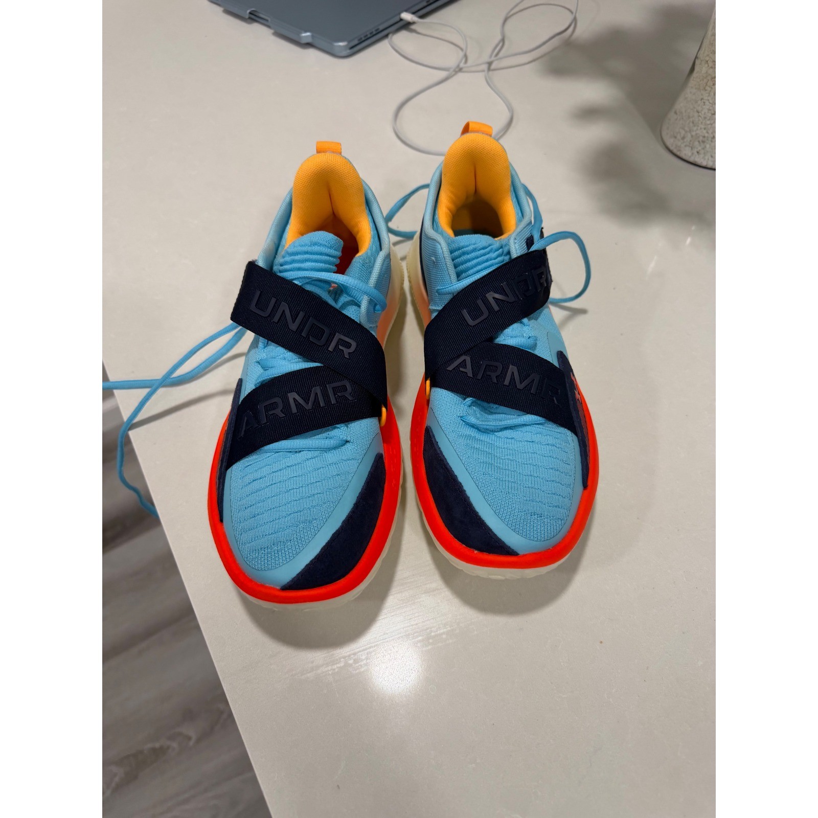 Under Armour Flow Dynamic Training Shoes Blue Orange Extreme Heat Mens 8.5 W 10
