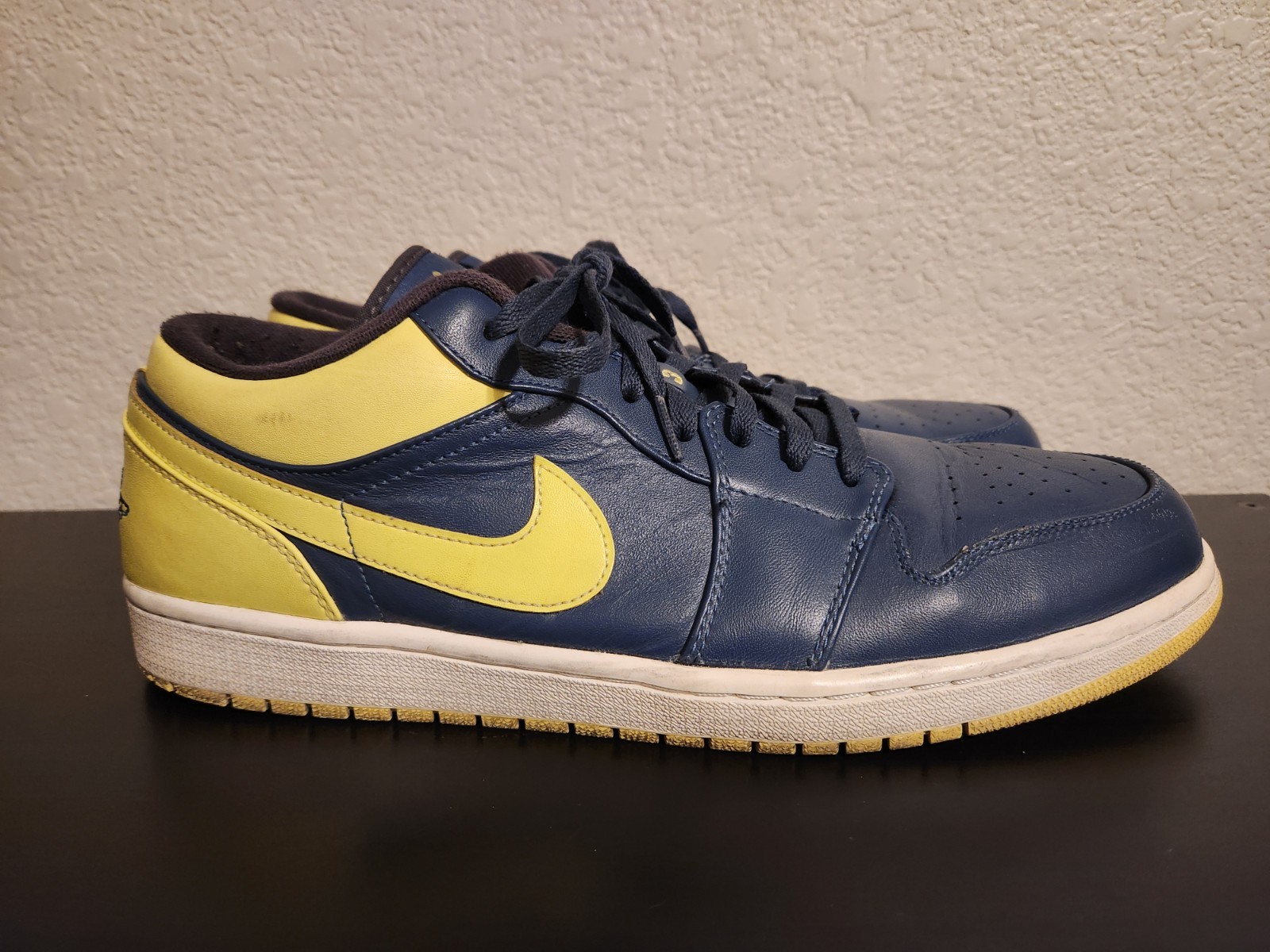 Nike Air Jordan 1 Low Squadron Blue Electric Yellow 553558-417 Men’s Size 15