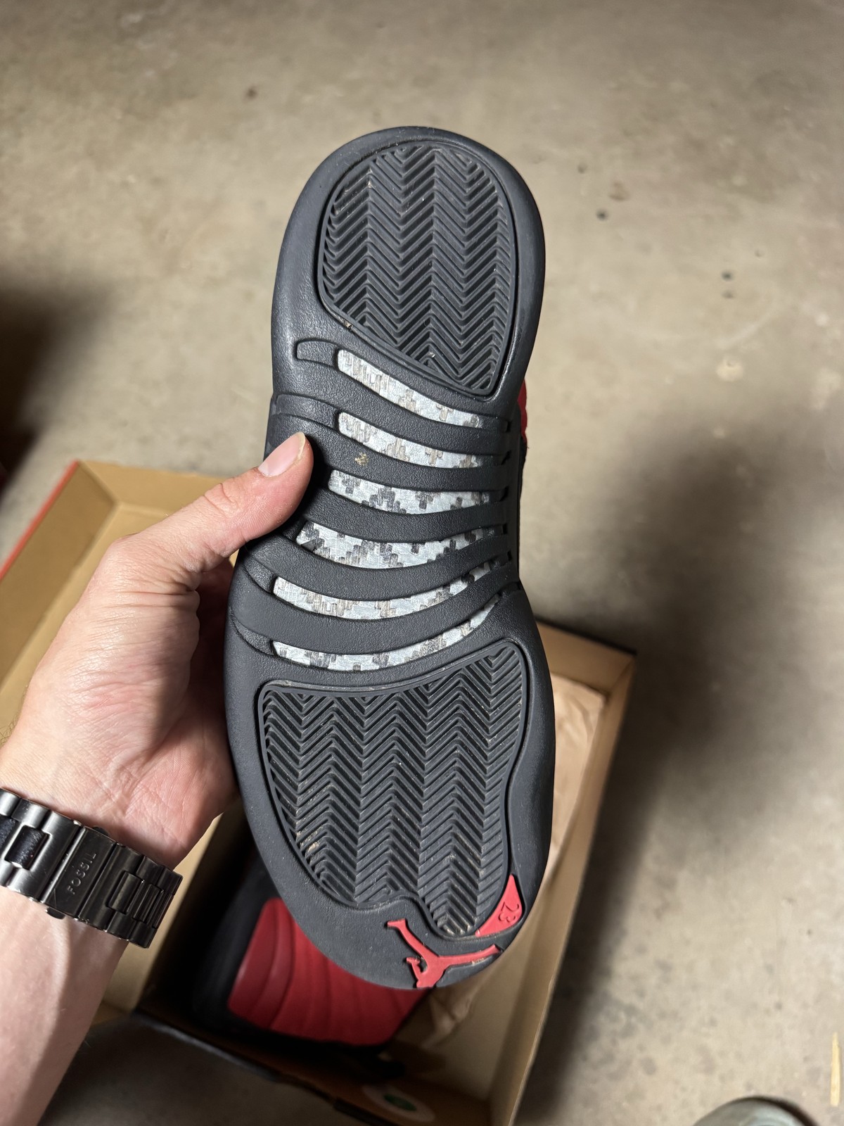 Size 8M/9.5W – Jordan 12 Retro Reverse Flu Game CT8013-602 Pre-Owned
