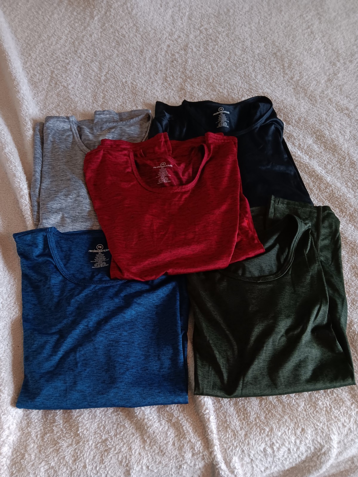 Set of 5 Gently Loved Women’s Real Essentials Athletic Tees, Size XL