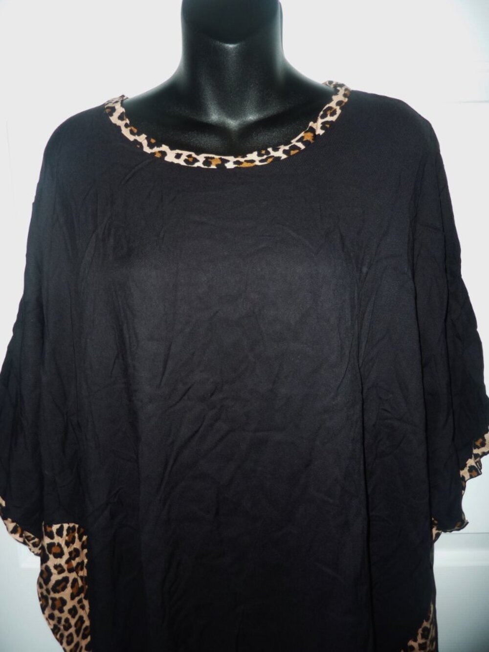 NWT Southern Stitch SS Oversized Black Leopard Print Top, Tassel Hemline 3X